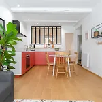 Grand T2 - 100 M De La - Clim Apartment