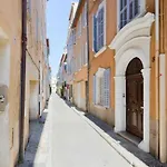 Grand T2 - 100 M De La - Clim Apartman